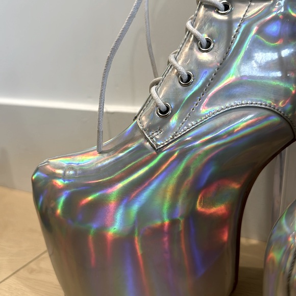 Current Mood Holographic Laced Platform Clear Heeled Boots - Picture 8 of 13